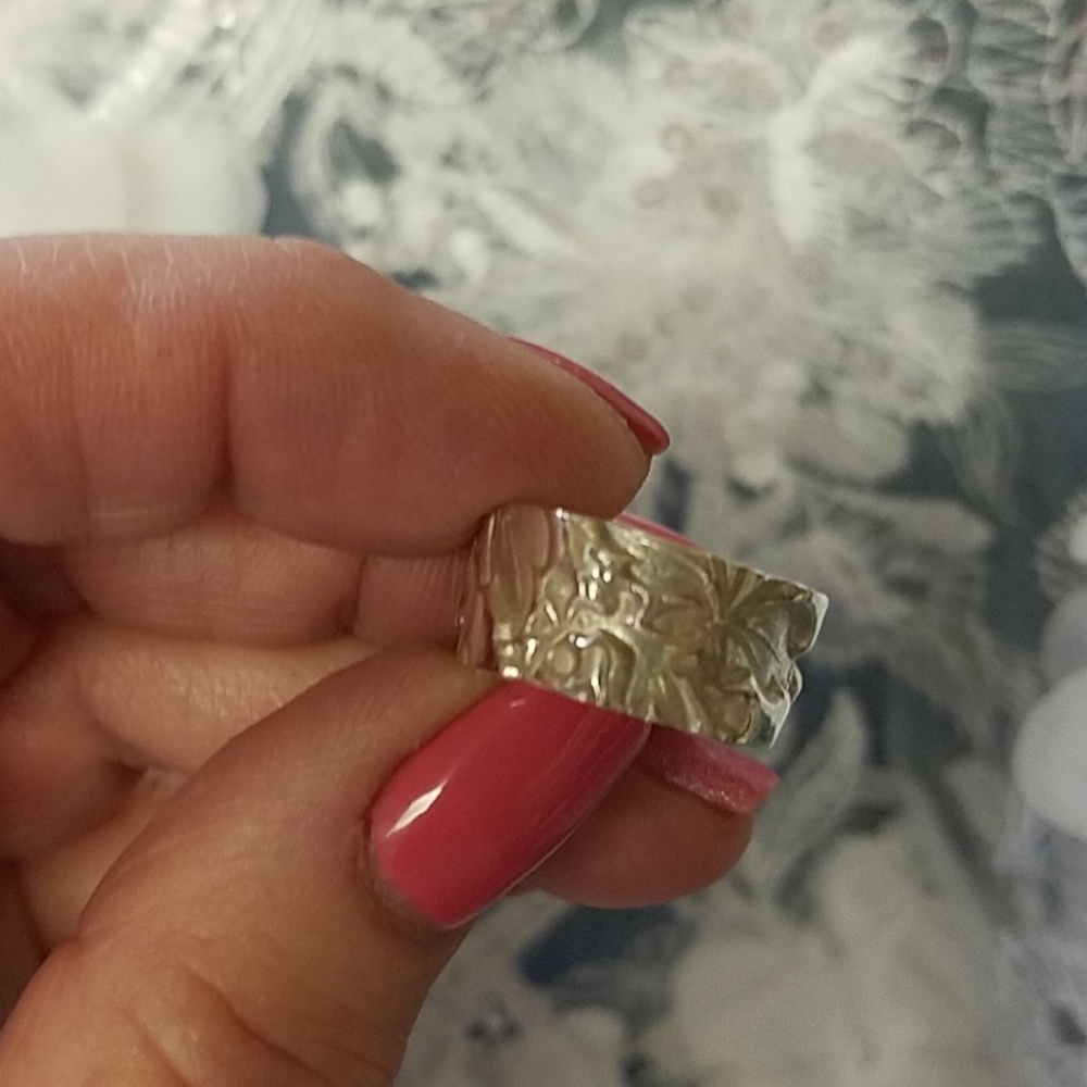 Designer Pure Silver Ring - Picture 4 of 5